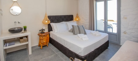 Deluxe Triple Room with balcony