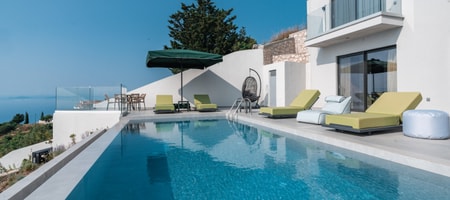3-bedroom Grand Villa with Private Heated Pool-Birds Eye sunset & Panoramic Sea View