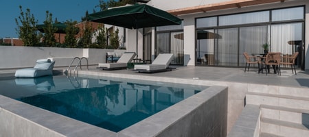 Supreme Suite with Panoramic View and Private Heated Pool