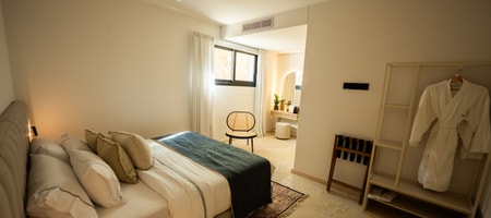 Dolly Boutique Lower Floor Single Room