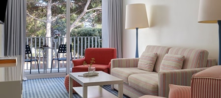 Deluxe Suite 70.5m² Sea Side with Balconies