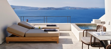 Deluxe Suite with outdoor Hot tub