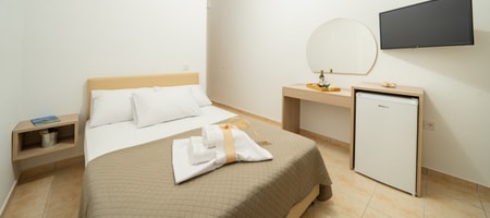Double Room | Garden View