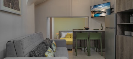Studio N1