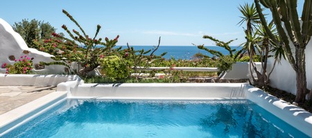 One Bedroom Suite with private pool & sea view