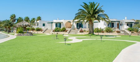 Anemones Studios & Suites