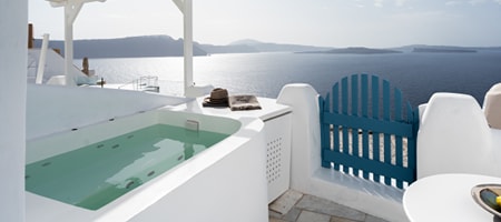 Cave Villa with Hot Tub & Caldera View