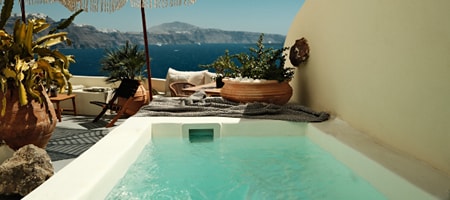Superior Villa with Caldera View and Hot Tub