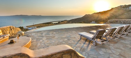 2 Bedroom Suite with Private Pool & Sea View