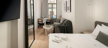 Deluxe Suite 102 City View