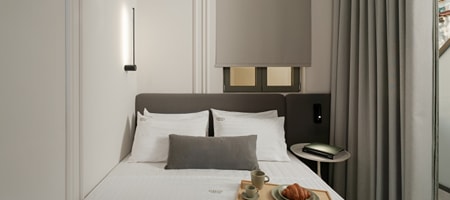 Deluxe Suite 204