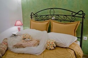 "Kallisti" Honeymoon Suite | Caldera and Sea View Verranda | Private Outdoor Hot-Tub
