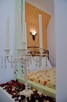 "Santorini" Superior Apartment | Caldera and Sea View Balcony | Semi-Private Outdoor Hot-Tub