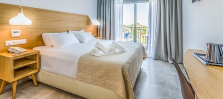 Superior Room with Sea View