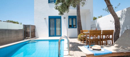 Suite with private pool
