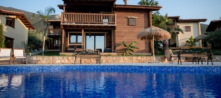 The Stonewood Cottage - 2 Bedroom Poolfront Villa with Sea View - Sauna & Shared Pool
