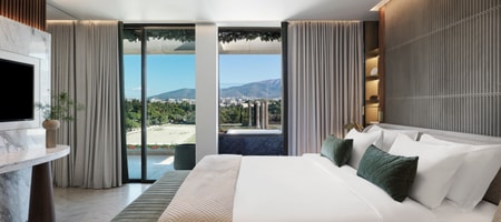 Zeus Presidential Suite with Balcony & Temple View & outdoor Jetted Tub