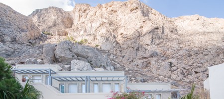 Antinea Suites & Spa Hotel