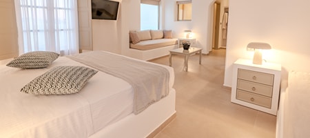 Brand New - Signature Open Plan Suite with Private Pool - Adults Only (16+)