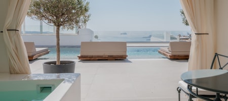 Superior Double with Hot Tub and Caldera View