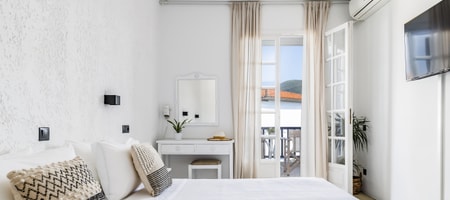 Smart Budget Room