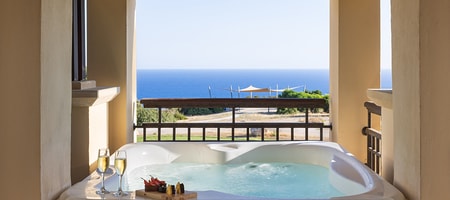 Aphrodite Suite with Jacuzzi Golf & Sea View