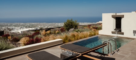 Exclusive Suite with Outdoor Private pool and Caldera View