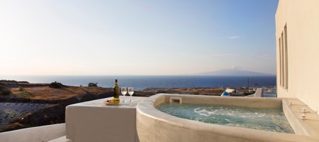 Honeymoon Jacuzzi Suite