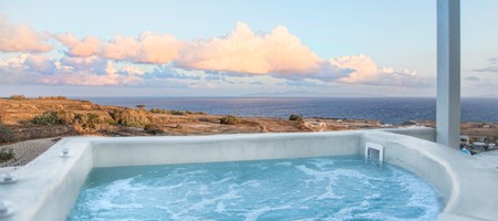 Superior Jacuzzi Suite