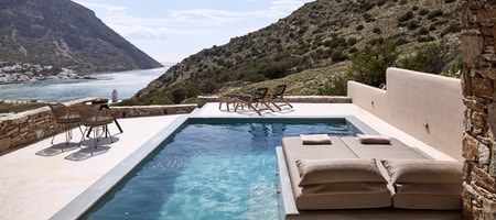 Suite with Sea View & Private Pool