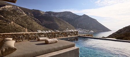 Apsila Pool Suites