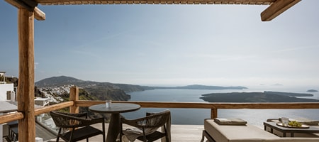 EXECUTIVE SUITE - Panoramic Caldera & Volcano Sea View  - Private Use Deck - Private Outdoor Plunge Pool