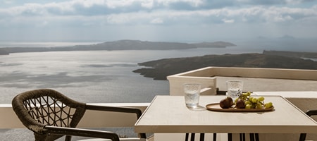 JUNIOR  SUITE - Panoramic Caldera & Volcano Sea View