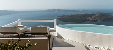 Aqua Luxury Suites Santorini