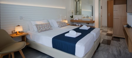 SUPERIOR SIDE SEA VIEW STUDIO