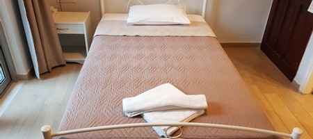 Economy Single Room