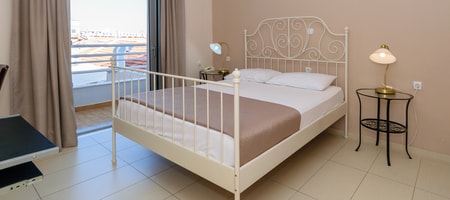 Economy Triple Room