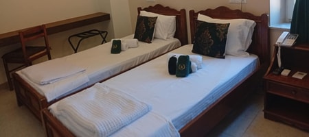 KALYDNA room with 2 Single beds