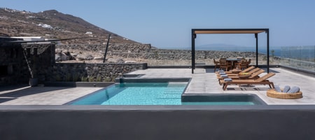 Grand Villa 6 Bedrooms with Private Pools