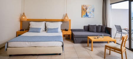 Junior Suite with Side Sea view