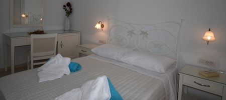 Romantic sea view room