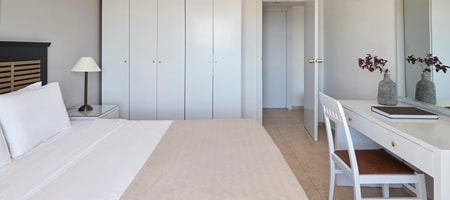 Double Room Standard | Mountain or Pool View
