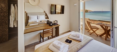 Standard Room with Sea View & Balcony
