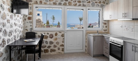 Traditional Stone Apartment and Sea View