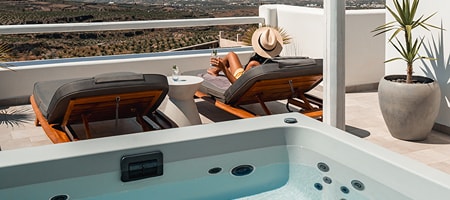 Grand Suite with Private Jacuzzi and Sea View