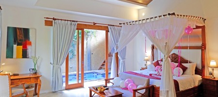 Ashoka Tree Romance Gateway at Villa