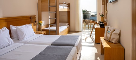 Quadruple Room with Garden View
