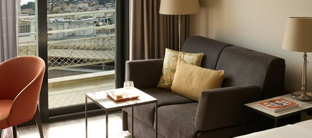 Acropolis Frame Triple Room
