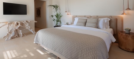 Master Suite with Private Pool & Sea View