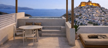Suite with Outdoor Jacuzzi